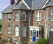 Arlington House Hotel-Collompton