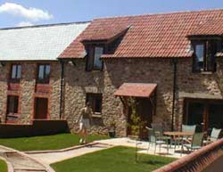 Hembury Court Barns